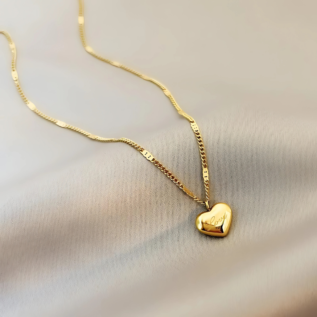 2pcs Korean Minimalist Love Heart Necklace & Earrings Set
