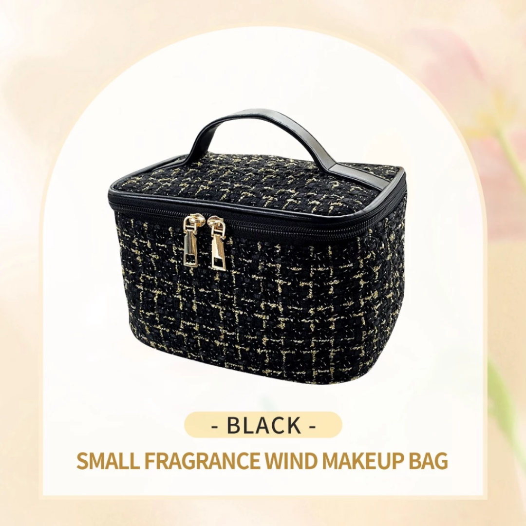Large Capacity Cosmetic Bag Travel Makeup Organizer