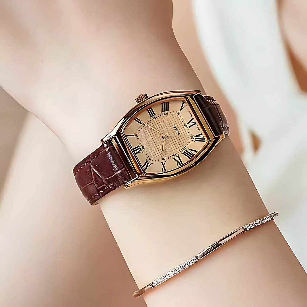 Women's Retro Quartz Watch | Brown Leather Strap | Vintage Style Timepiece
