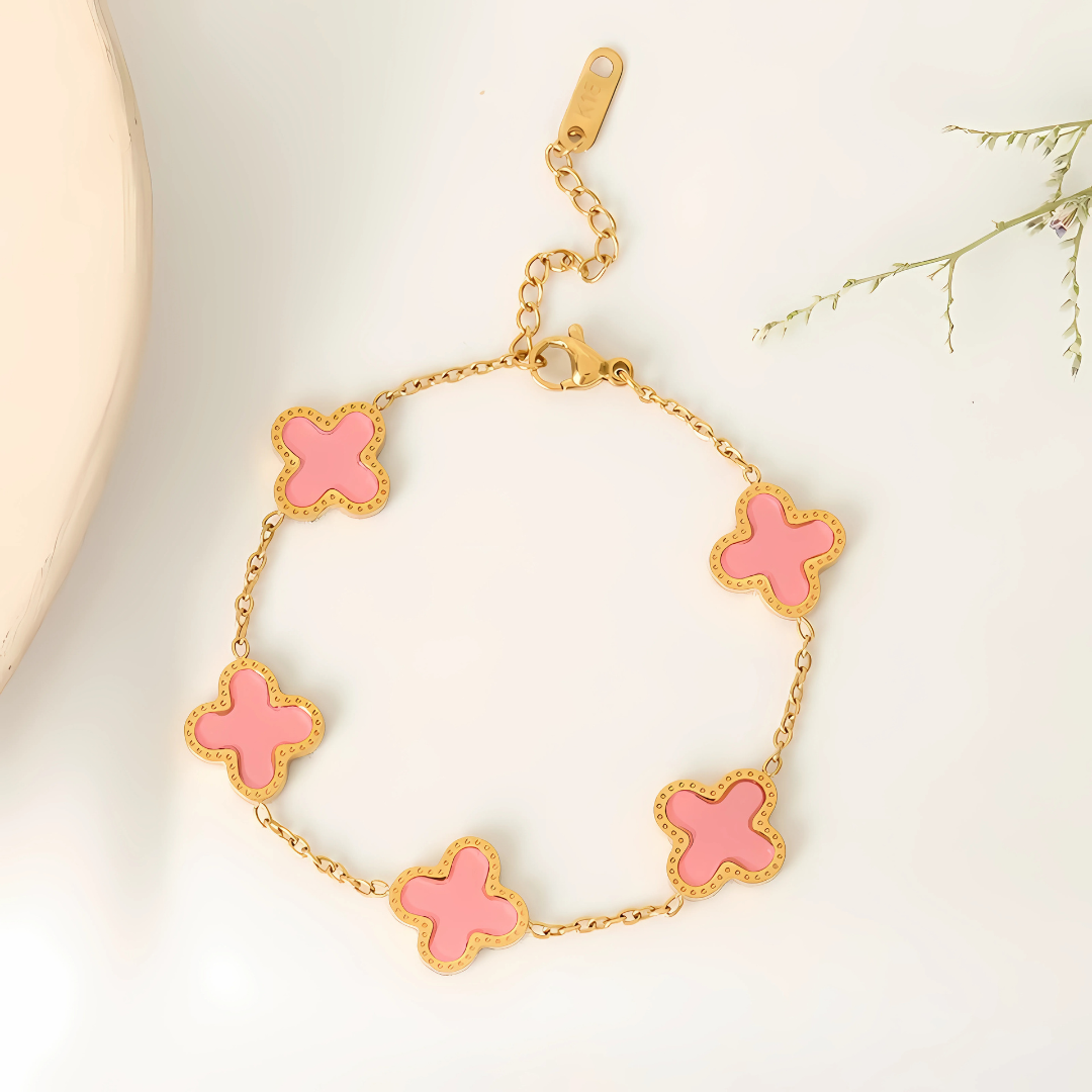 Gold Plated Four-Leaf Clover Bracelet for Women Fashion Wrist Accessory