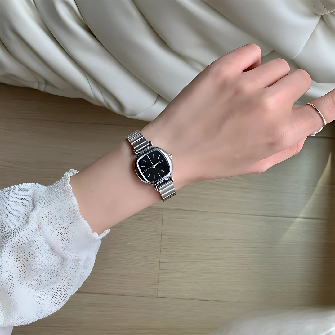 Classic Square Women’s Vintage Watch Retro Quartz Timepiece