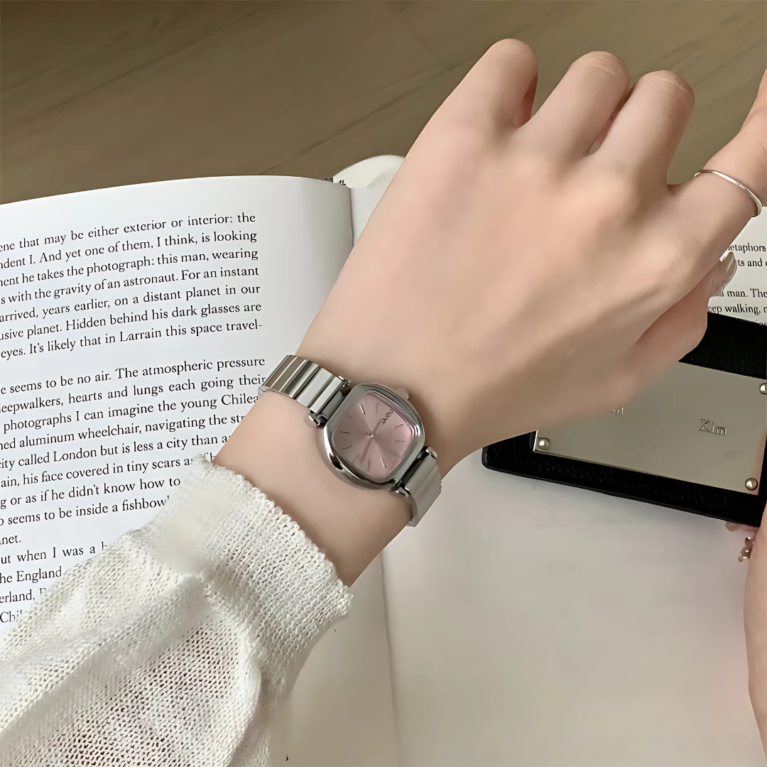 Classic Square Women’s Vintage Watch Retro Quartz Timepiece