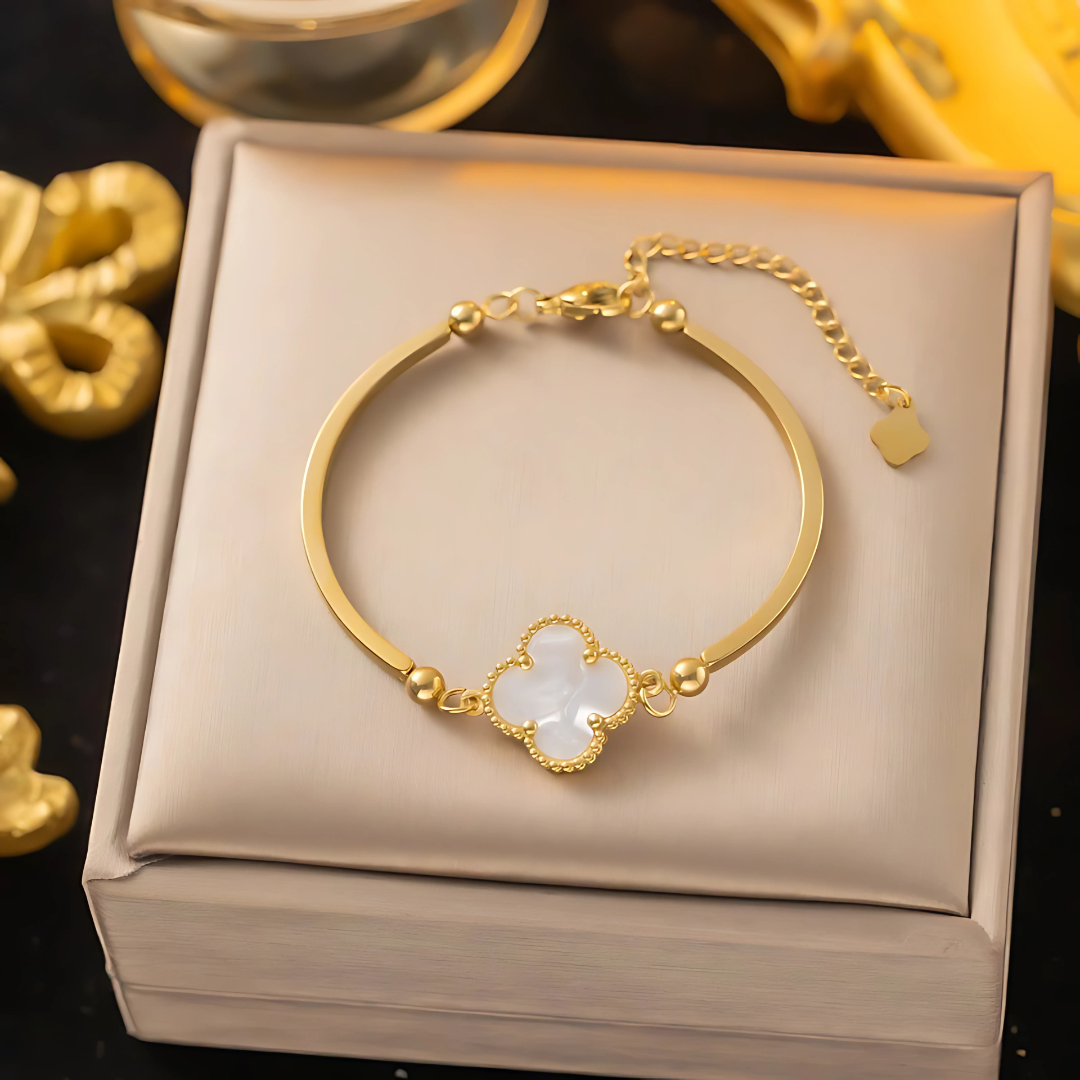 Fashion Four-Leaf Clover Bracelet Women’s High-Grade Elegant Jewelry Gift