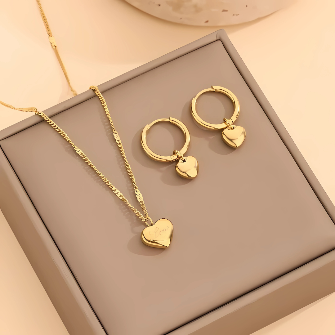 2pcs Korean Minimalist Love Heart Necklace & Earrings Set