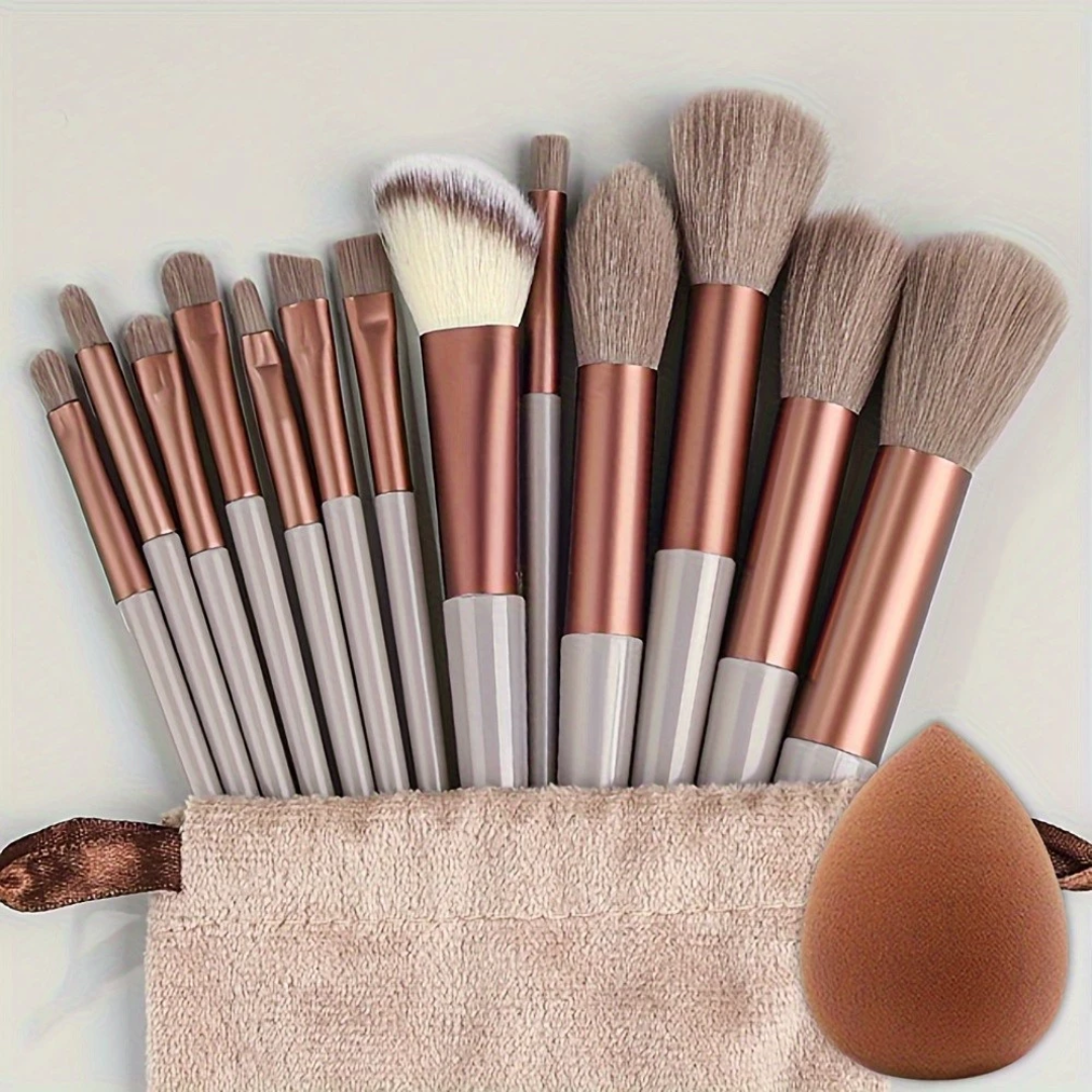 Makeup Brush Set for On-the-Go Beauty