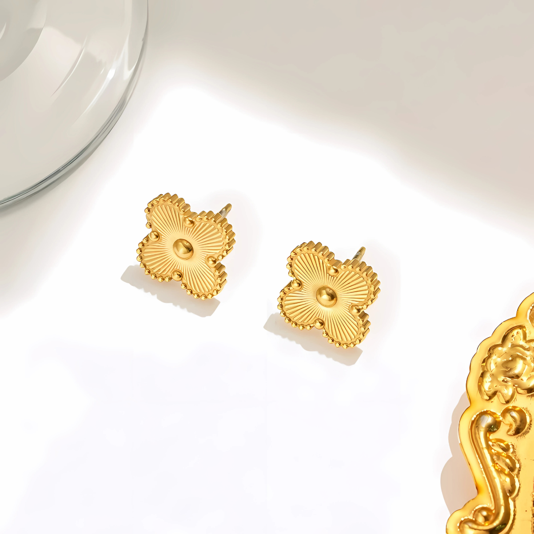 18K Gold Kelly Clover Jewelry Set – Necklace, Bracelet & Earrings for Women
