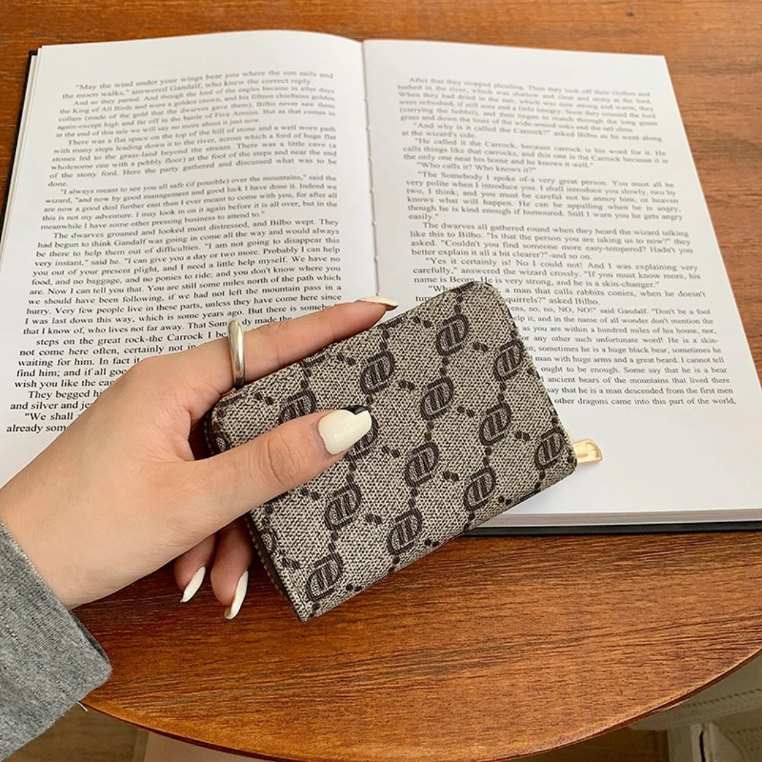 New Trend Zipper Wallet – Women’s Purse & Unisex Card Holder
