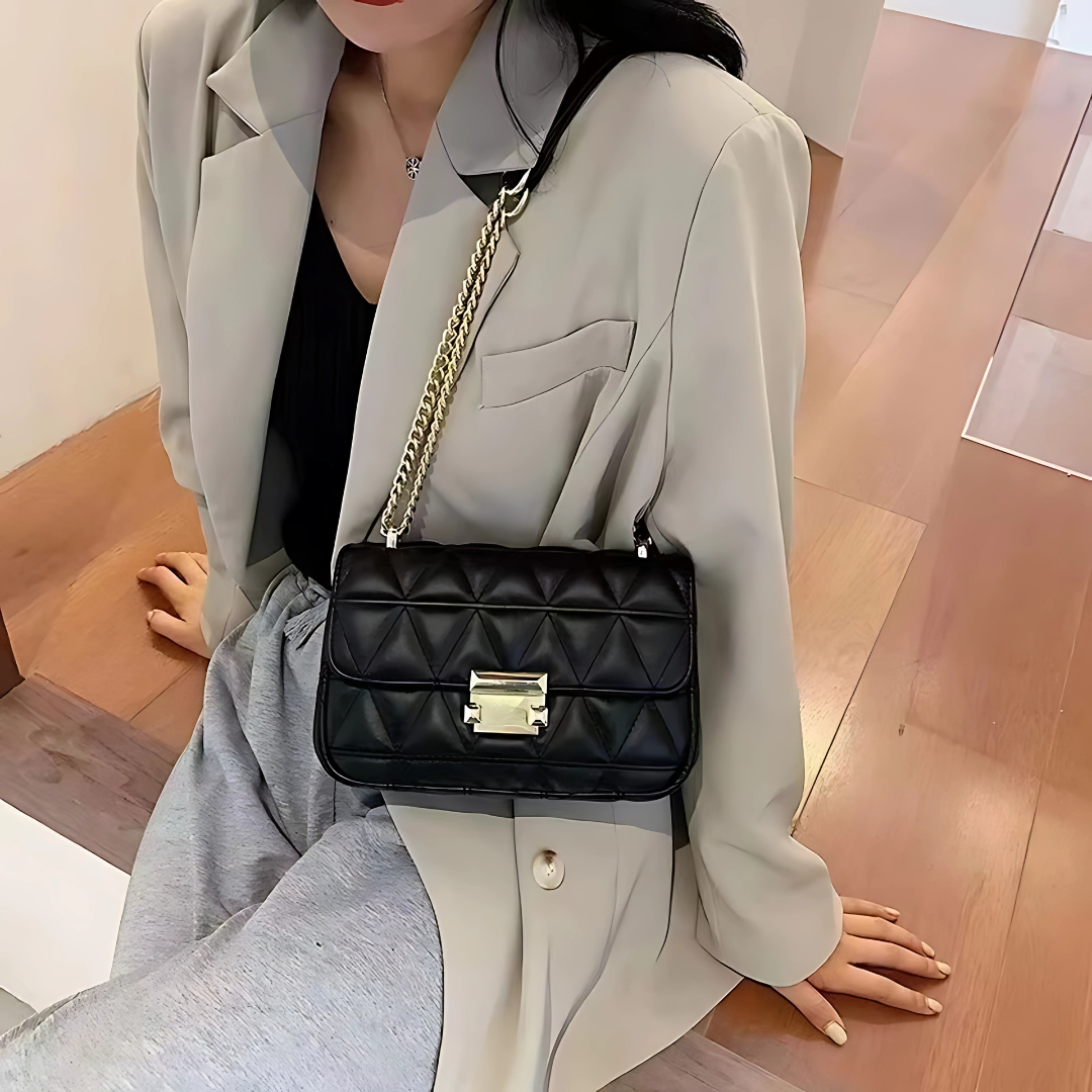 PU Leather Shoulder Chain Bag for Daily Wear & Formal Outfits