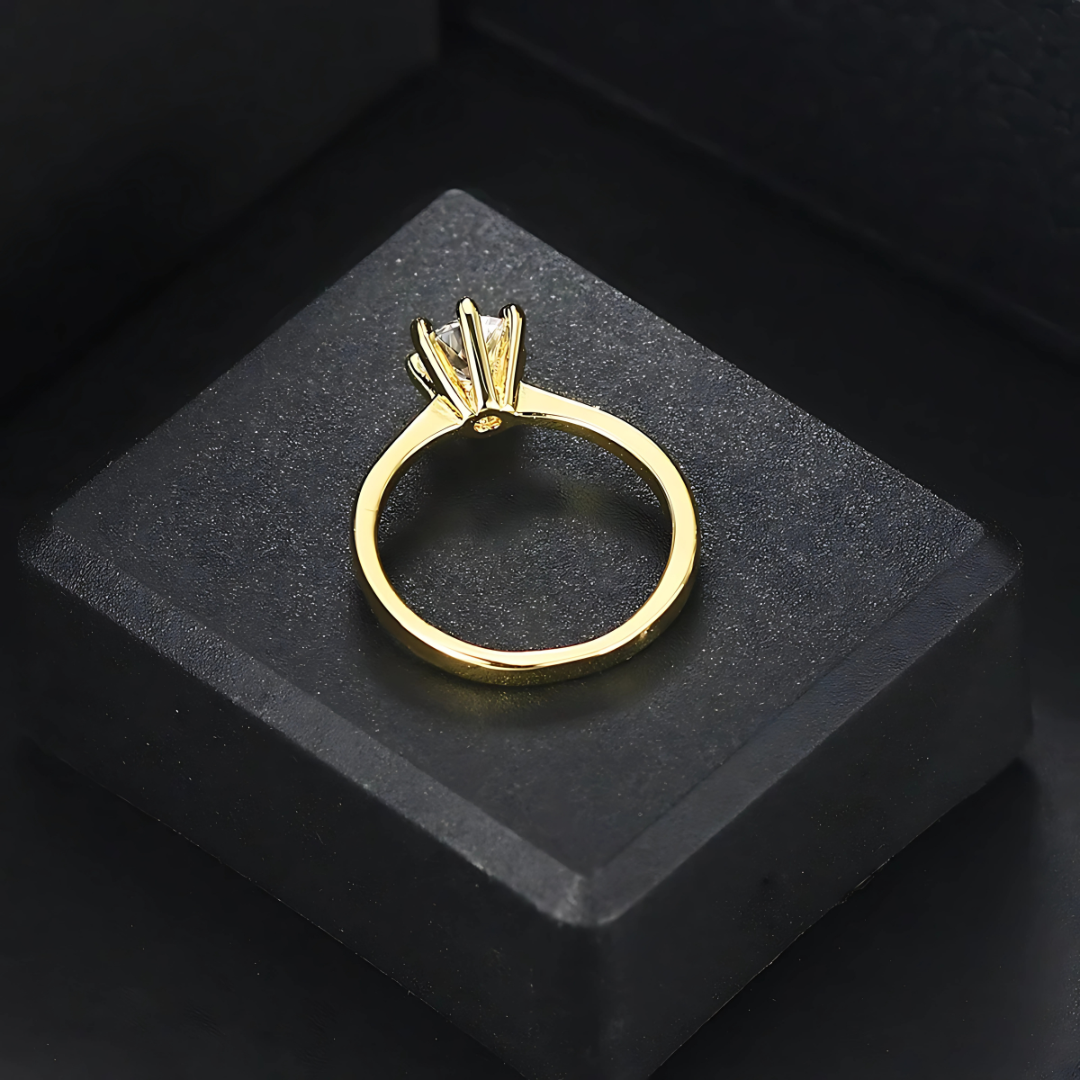 Classic 1 Carat Zircon Wedding Ring for Women