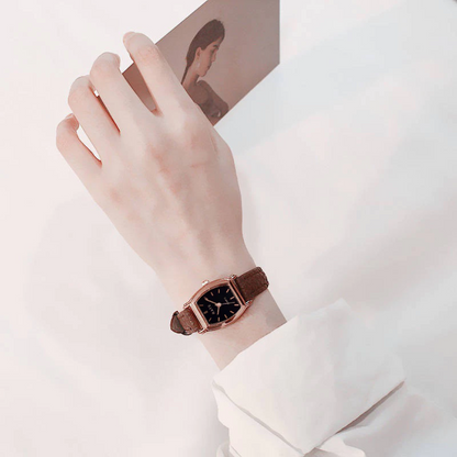 Women’s Tonneau Dial Watch Stylish Leather Strap Quartz Timepiece